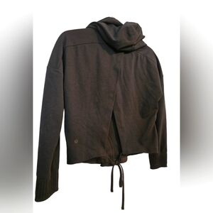 LULULEMON hoodie